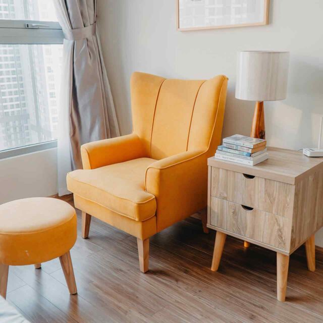 https://carpenter.ferrerasconstruction.com/wp-content/uploads/2018/09/gallery_projects_08-640x640.jpg