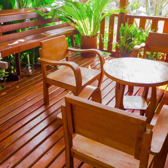 https://carpenter.ferrerasconstruction.com/wp-content/uploads/2018/09/gallery_projects_10-640x640.jpg